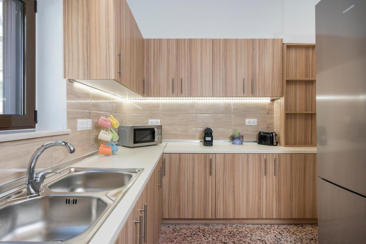 Crescendo City House Ханья Экстерьер фото
